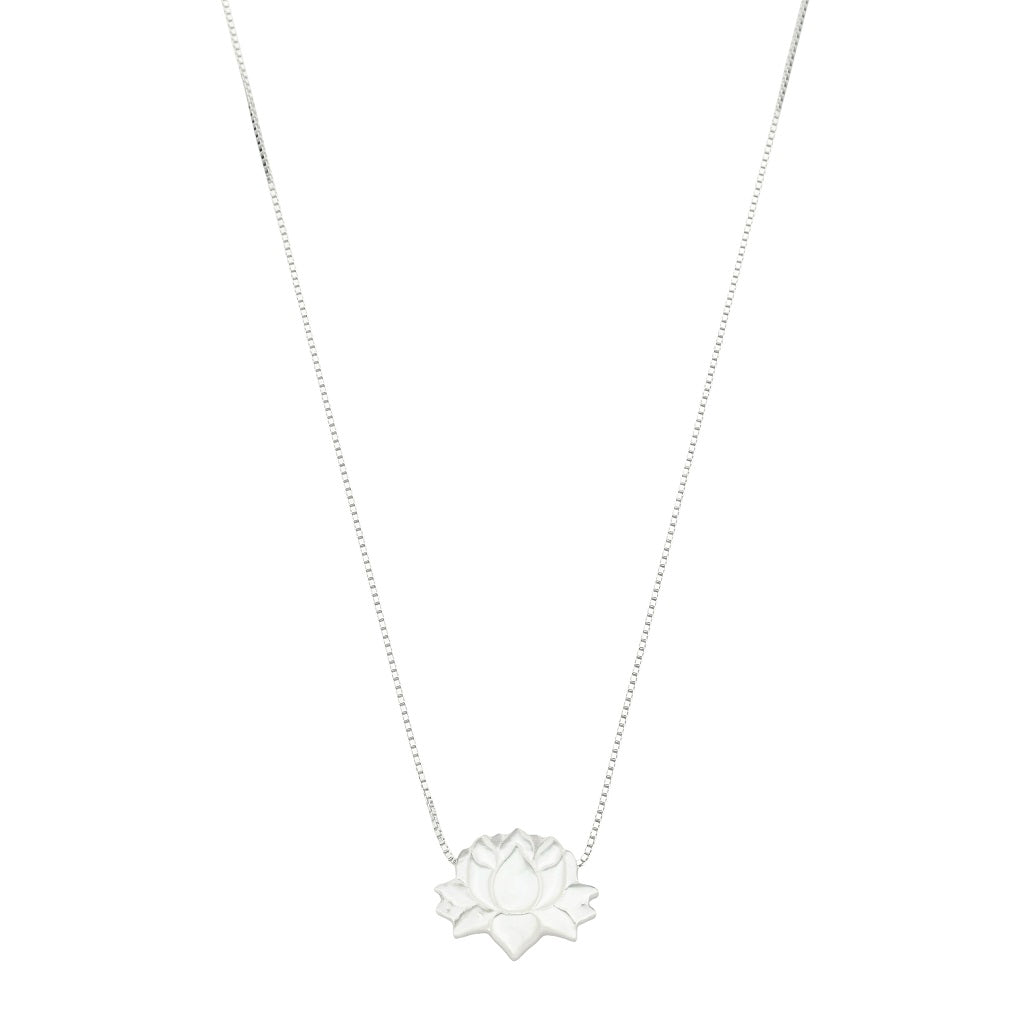 Colar de Prata Flor de Lótus de Madrepérola