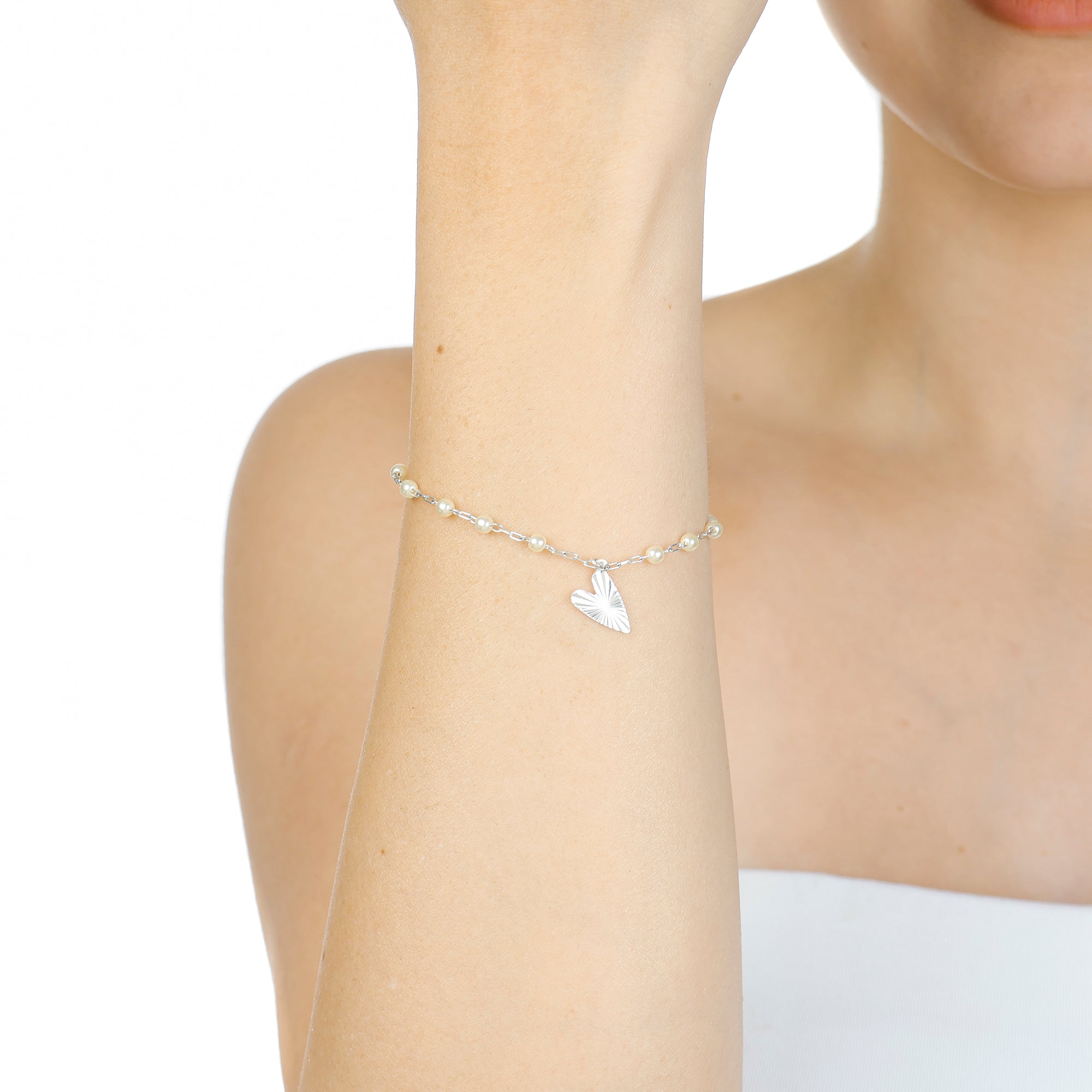 Pulseira de Prata e Pérolas Pingente Coração - Aurora