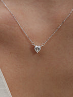 Colar de Prata Coração Moissanite 0.8ct – Luxo Eterno com Certificado GRA